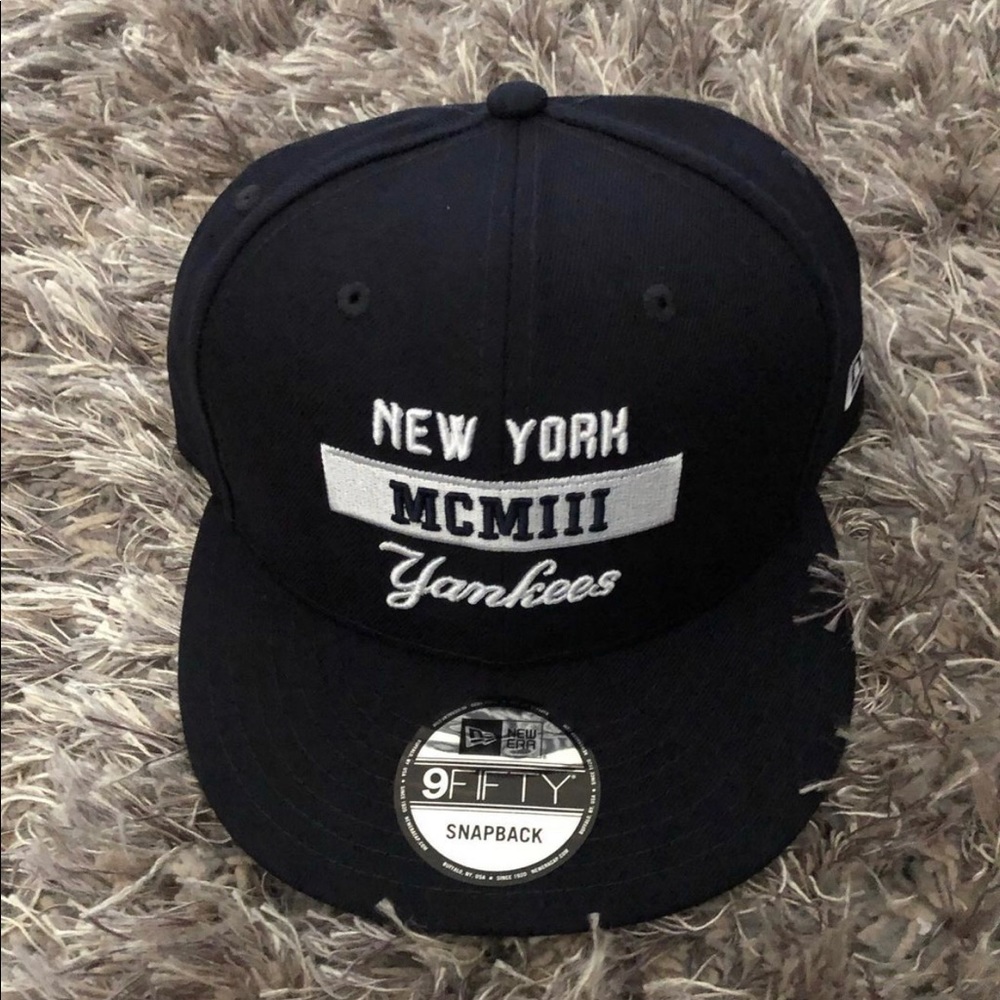 NY Yankee SnapBack